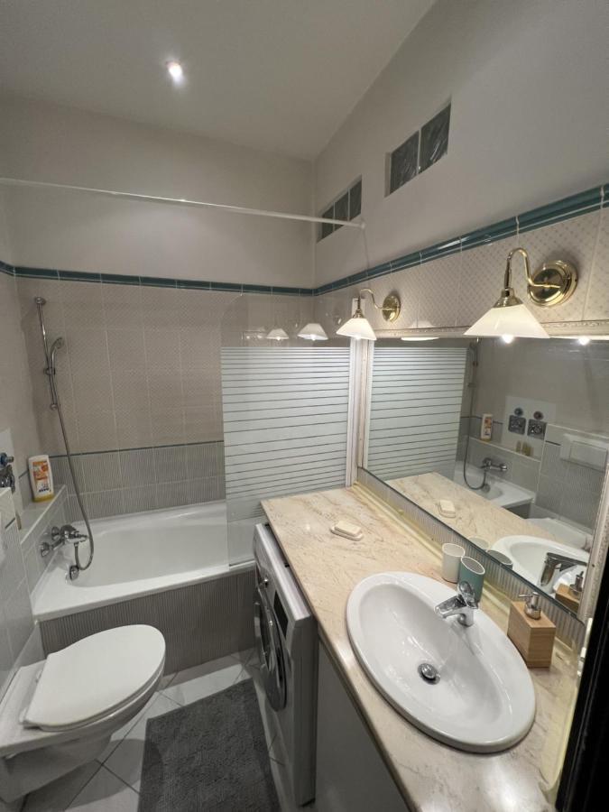 Madach Square Residence Budapest Kültér fotó